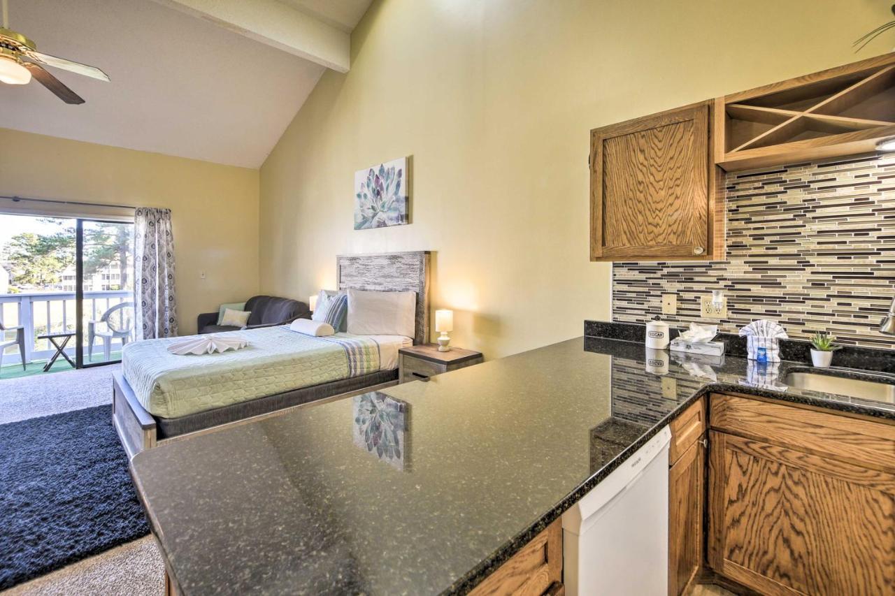 Sunny Studio With Pool - 4 Mi To Cherry Grove Beach! Little River Exteriér fotografie