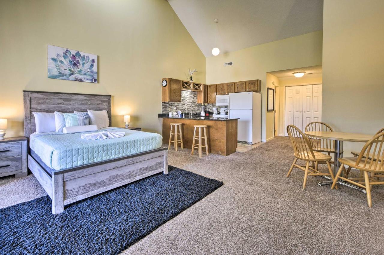 Sunny Studio With Pool - 4 Mi To Cherry Grove Beach! Little River Exteriér fotografie
